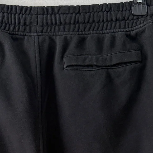 Gymshark EUC Black Tapered Joggers Athletic Fleece Sweatpants Menβs M Gym Fit - Picture 9 of 16